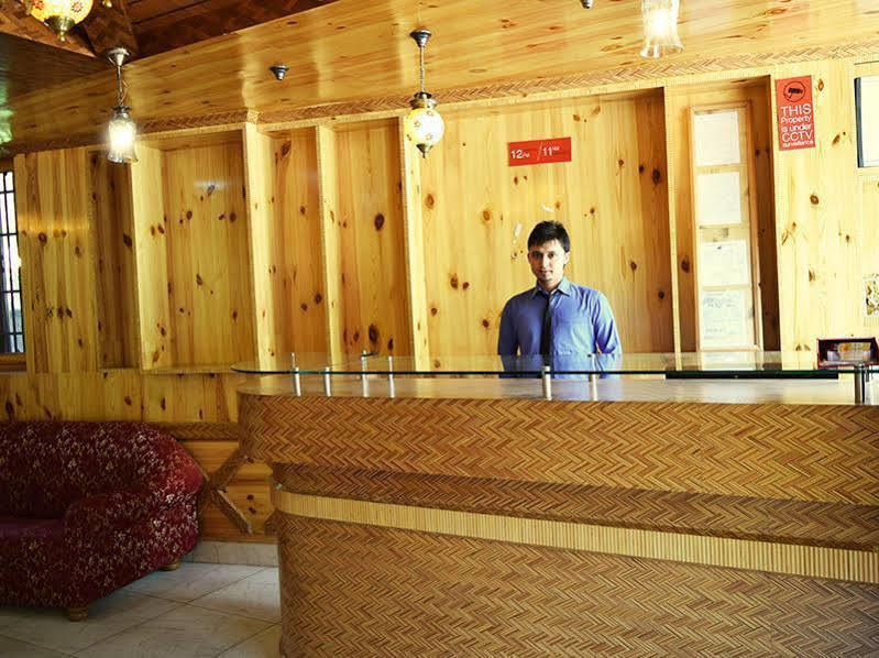 Hotel Manali Mahal Extérieur photo